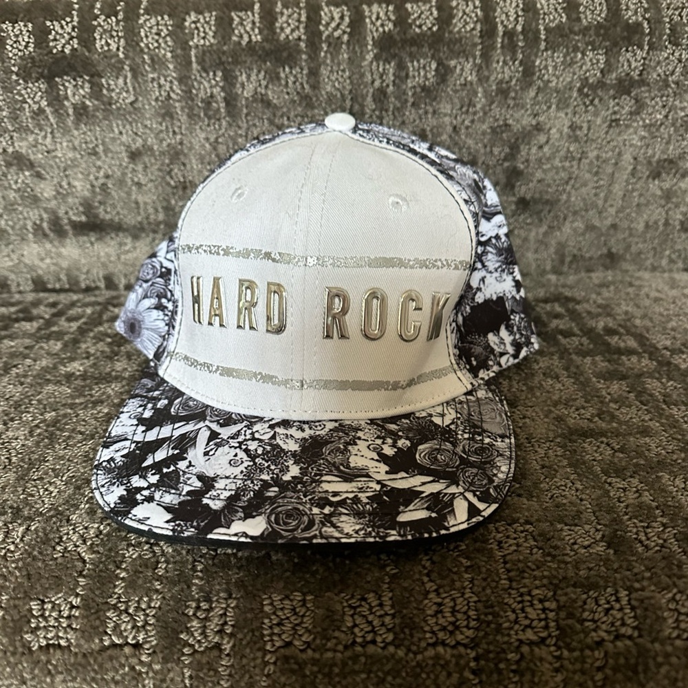 Hard Rock hat
